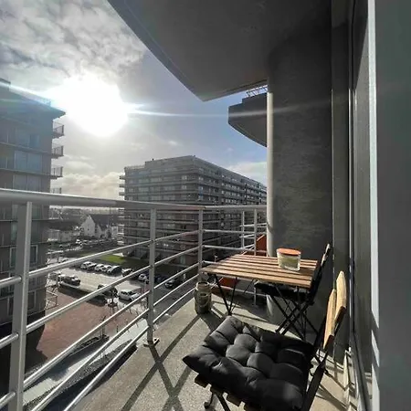 Met Zonnig Terras Apartment *