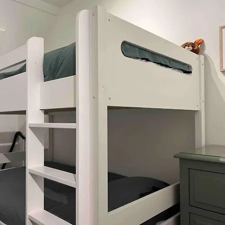 Met Zonnig Terras Apartamento *